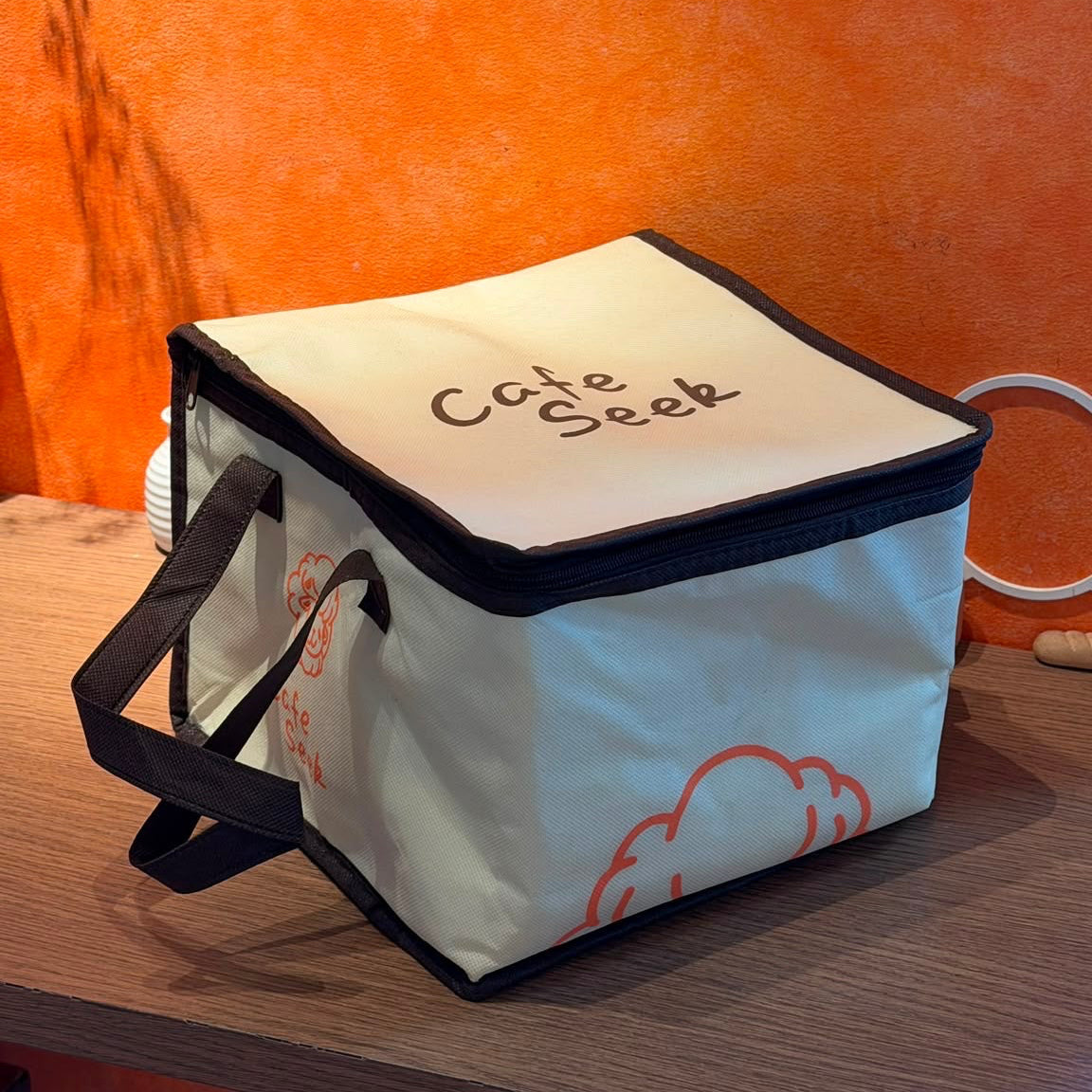 insulated bag